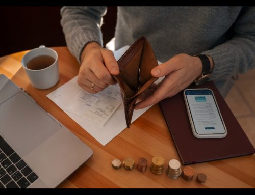 Sludge vs. Nudge: How Behavioural Design Shapes the Competition for Your Wallet